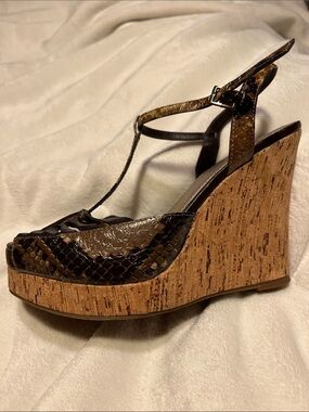 Fergie leather snakeskin pattern T-Strap Wedge Sandals